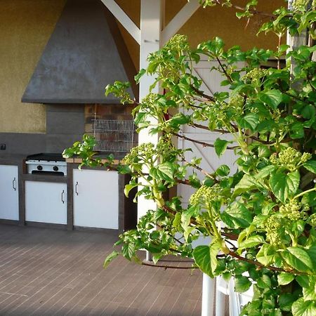 Berthez Au Bras D'Argent Bed & Breakfast エクステリア 写真