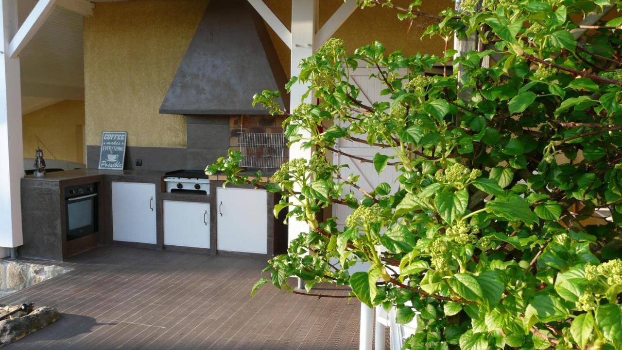 Berthez Au Bras D'Argent Bed & Breakfast エクステリア 写真